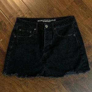 Black denim miniskirt 🖤